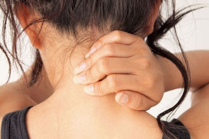 A osteocondrose cervical é común nas mulleres novas